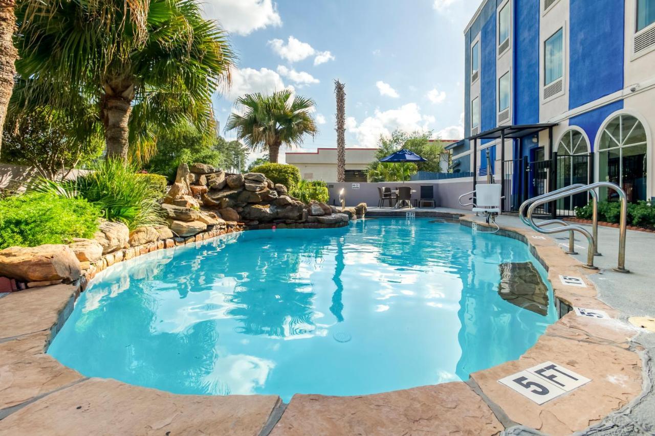 Comfort Inn & Suites Fm1960-Champions Houston Kültér fotó